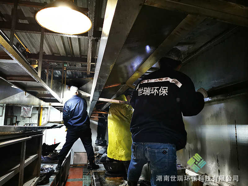 廚房抽排系統清洗 (12)